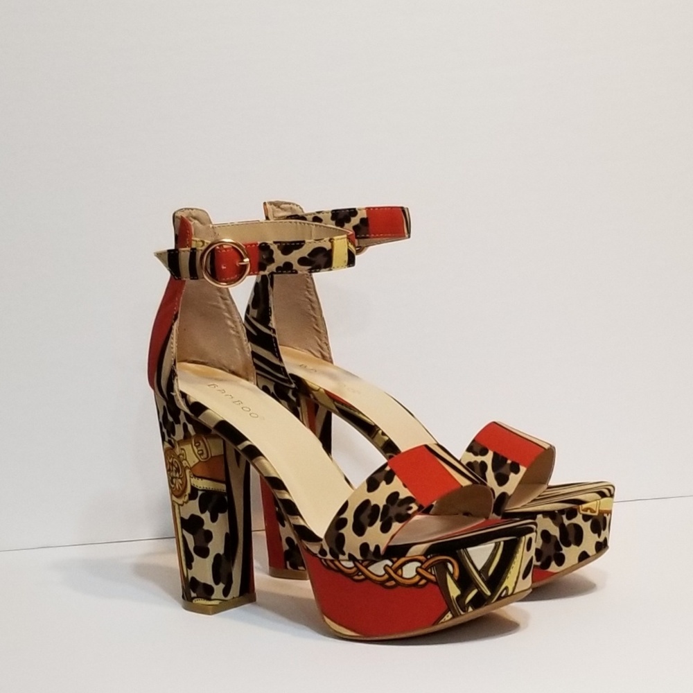Chunky Platform Sandal - Picture 3 of 6